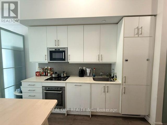 716-297 College Street, Toronto, ON, M5T 1S2 - 4