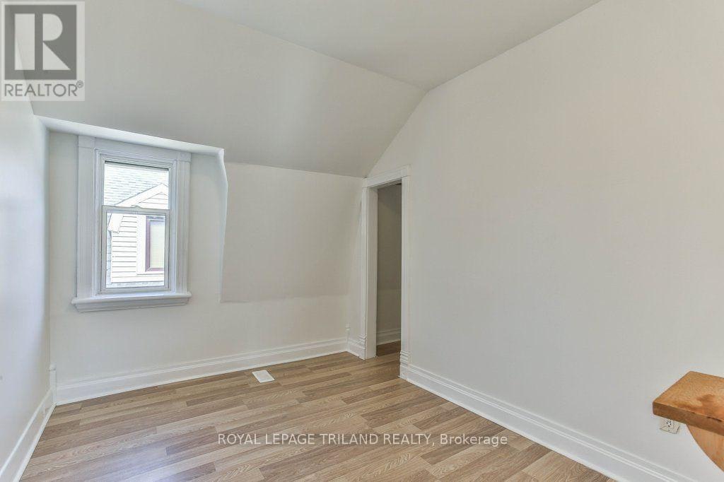 24 Mount Pleasant Avenue, London, ON, N6H 1C9 - 20
