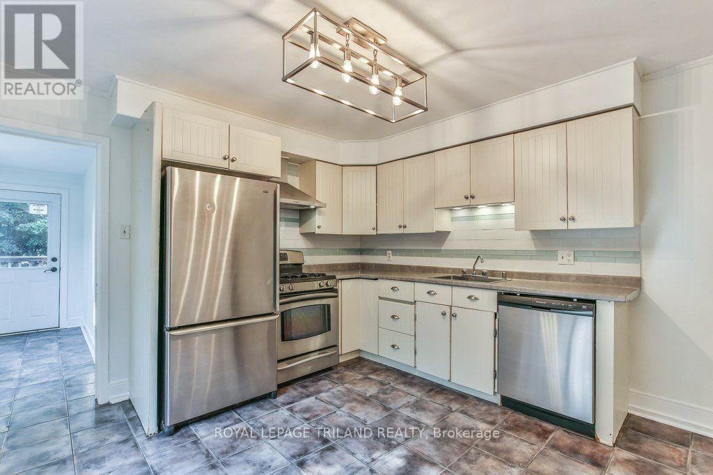 24 Mount Pleasant Avenue, London, ON, N6H 1C9 - 9