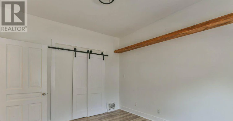 24 Mount Pleasant Avenue, London, ON, N6H 1C9 - 13