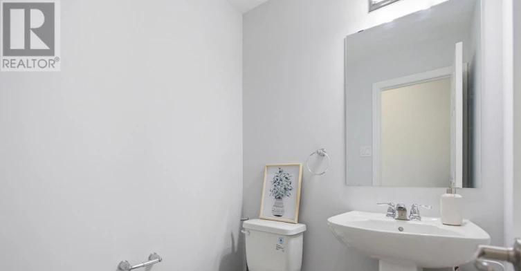 44 Lentago Avenue, Ottawa, ON, K2J 7A2 - 4