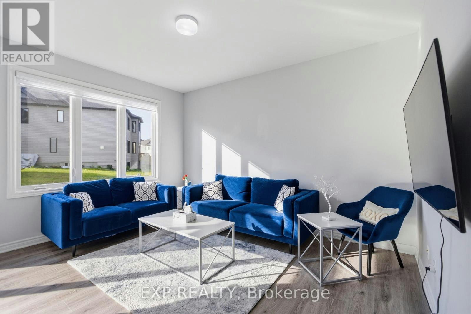 44 Lentago Avenue, Ottawa, ON, K2J 7A2 - 11
