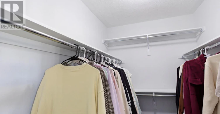 44 Lentago Avenue, Ottawa, ON, K2J 7A2 - 17