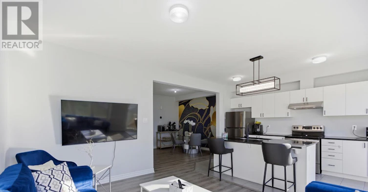 44 Lentago Avenue, Ottawa, ON, K2J 7A2 - 12