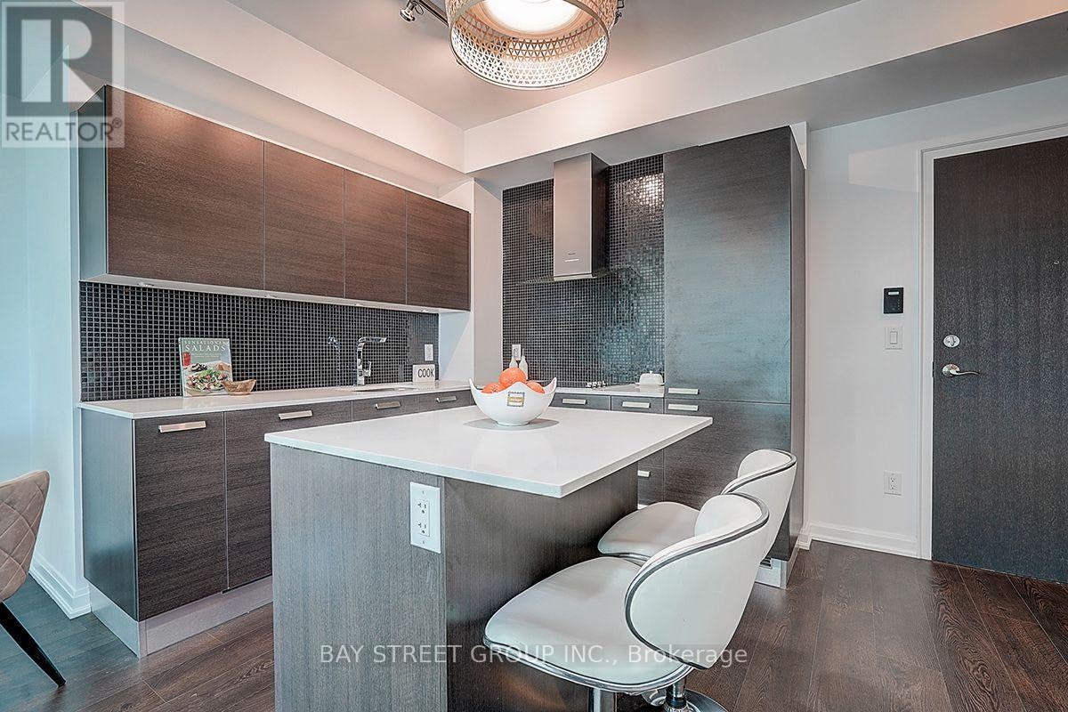 3209-11 Bogert Avenue, Toronto, ON, M2N 1K4 - 13