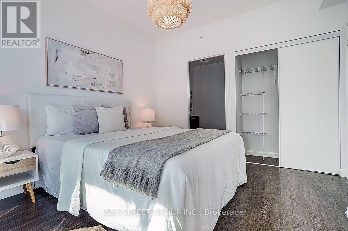 3209-11 Bogert Avenue, Toronto, ON, M2N 1K4 - 21