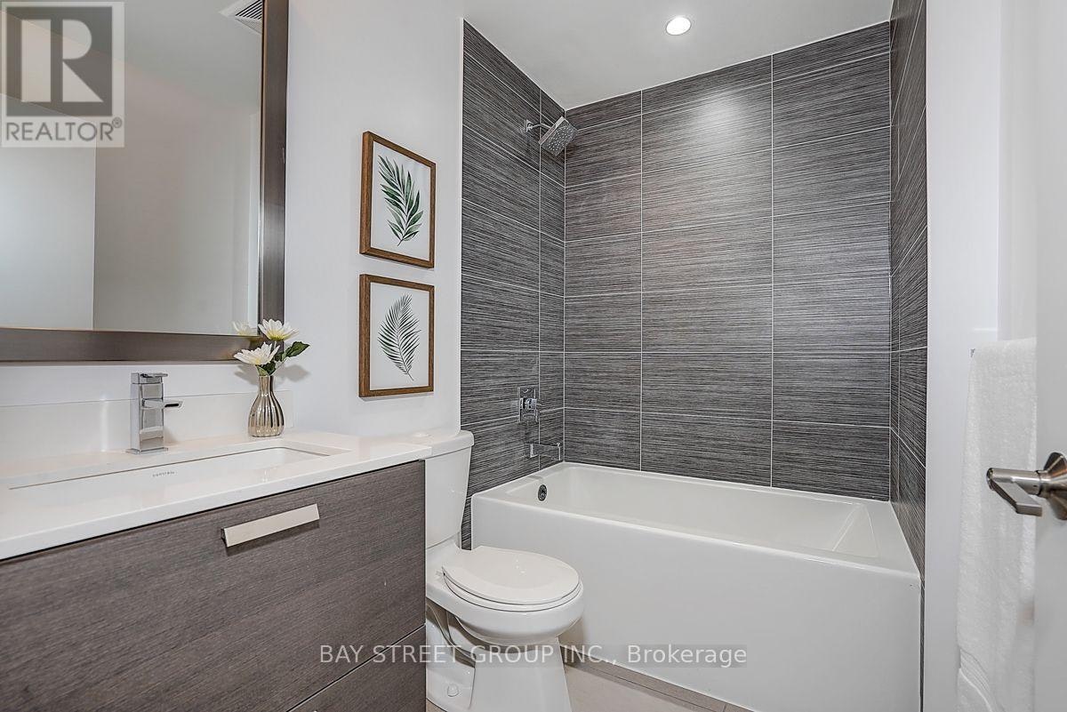 3209-11 Bogert Avenue, Toronto, ON, M2N 1K4 - 9
