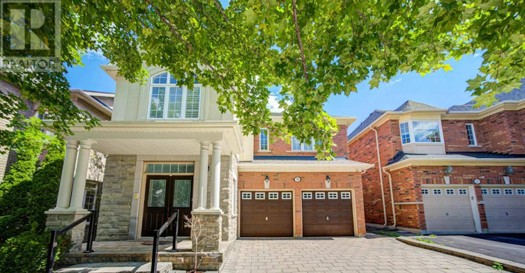 39 Schuster Lane, Vaughan, ON, L4J 8Y7