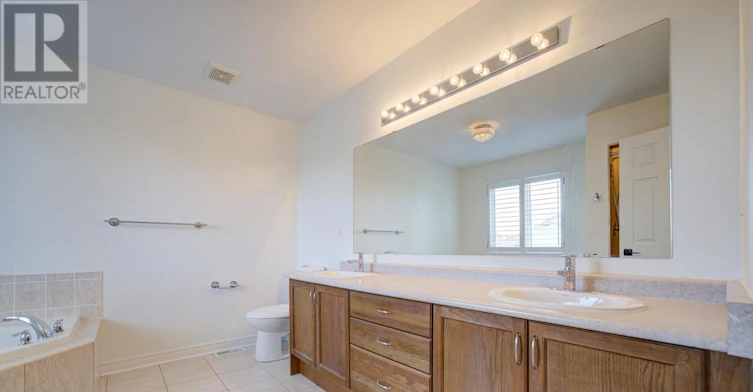 39 Schuster Lane, Vaughan, ON, L4J 8Y7 - 17