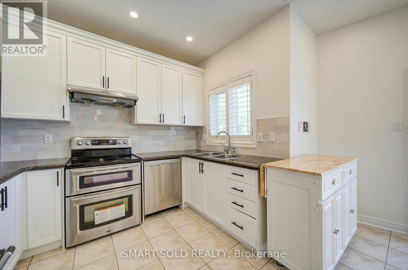 39 Schuster Lane, Vaughan, ON, L4J 8Y7 - 13