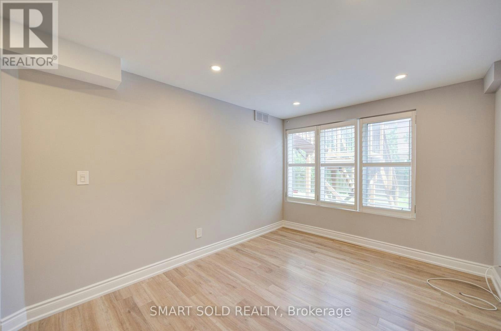 39 Schuster Lane, Vaughan, ON, L4J 8Y7 - 39