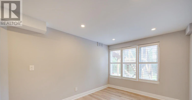 39 Schuster Lane, Vaughan, ON, L4J 8Y7 - 39