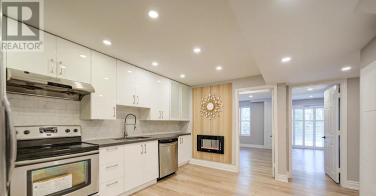 39 Schuster Lane, Vaughan, ON, L4J 8Y7 - 32