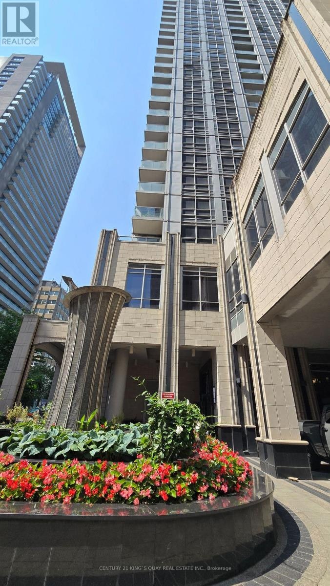 2714-763 Bay Street, Toronto, ON, M5G 2R3 - 2