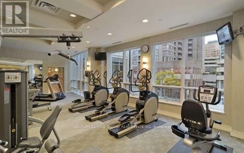 2714-763 Bay Street, Toronto, ON, M5G 2R3 - 5