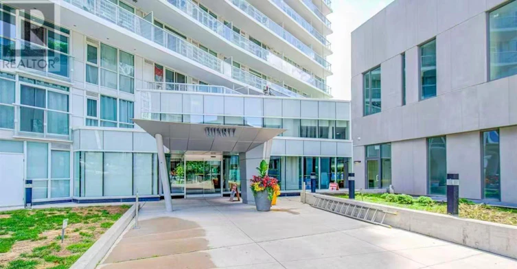 1915-75 Queens Wharf Road, Toronto, ON, M5V 0J8 - 5