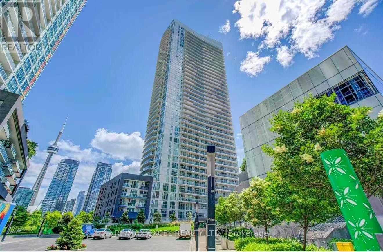 1915-75 Queens Wharf Road, Toronto, ON, M5V 0J8 - 2