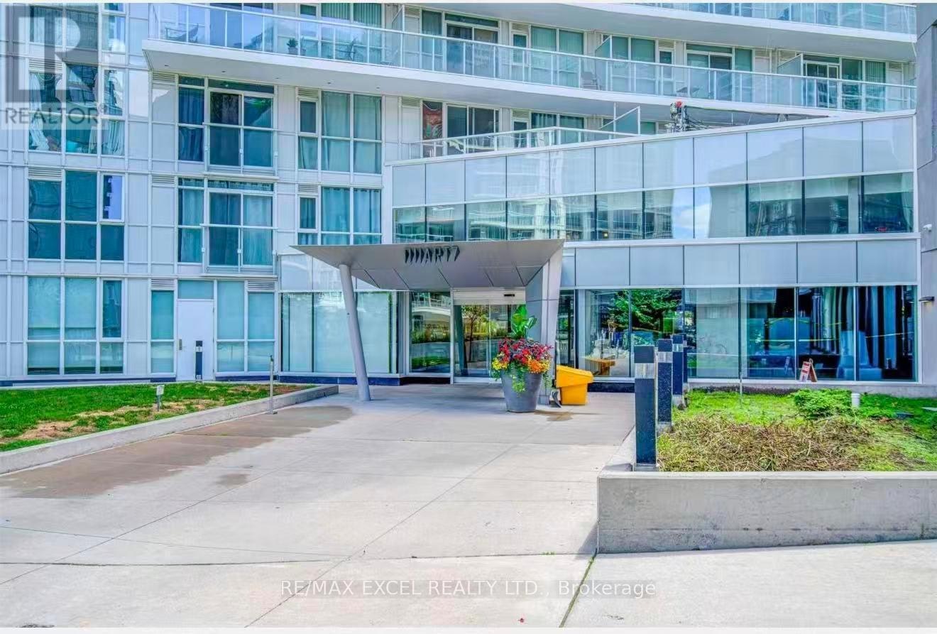1915-75 Queens Wharf Road, Toronto, ON, M5V 0J8 - 3