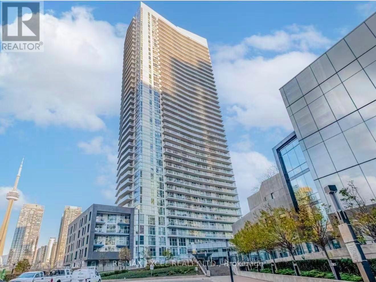 1915-75 Queens Wharf Road, Toronto, ON, M5V 0J8