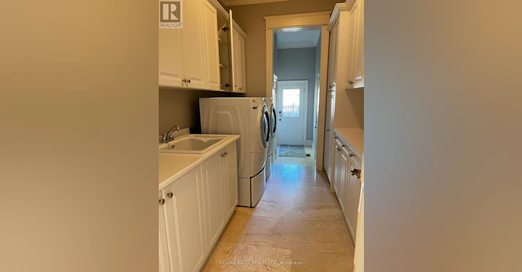 1205 Streambank Drive, Mississauga, ON, L5H 1X1 - 23