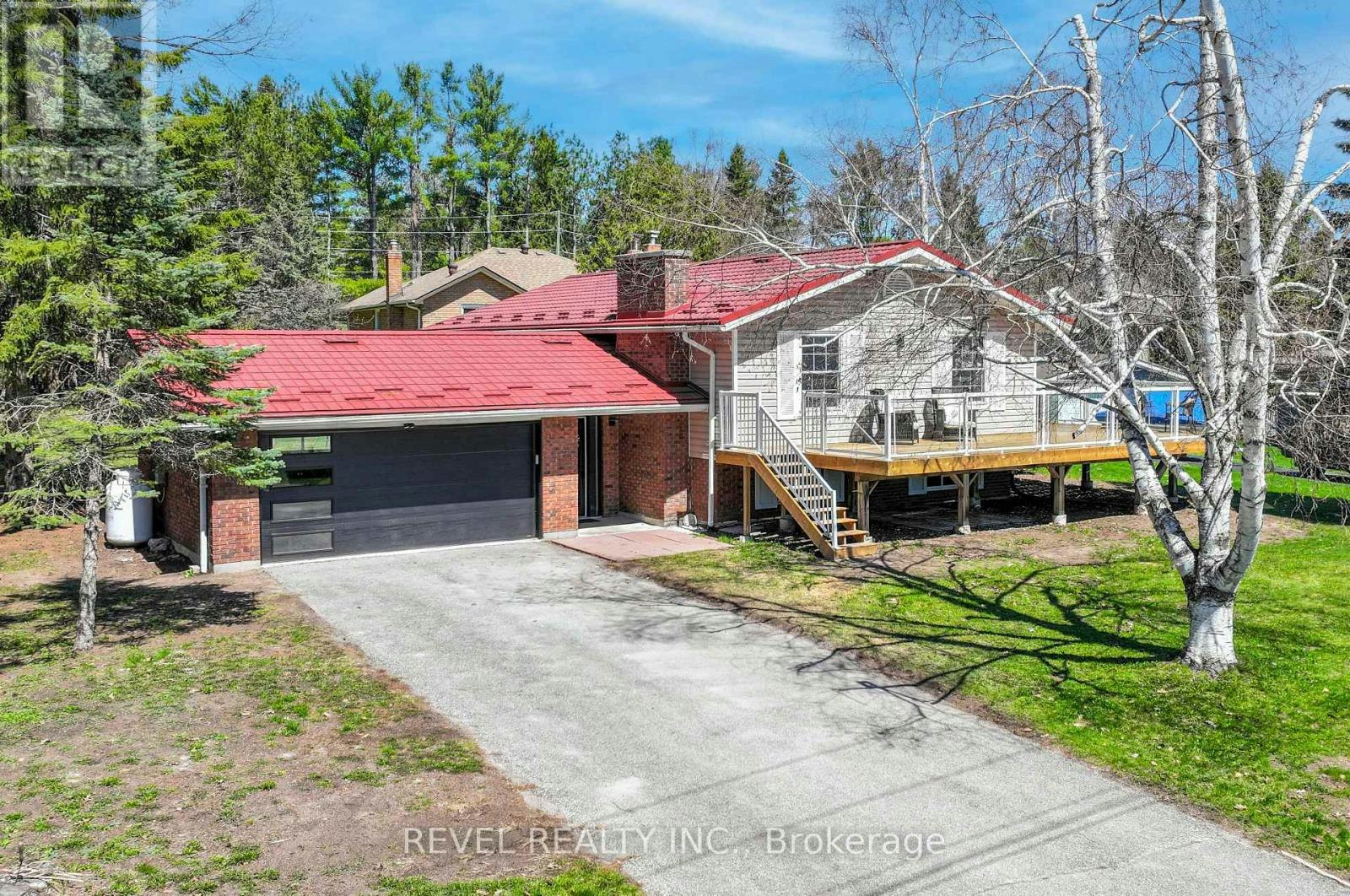 13 Pirates Glen Drive, Galway-Cavendish and Harvey, ON, K0M 1A0