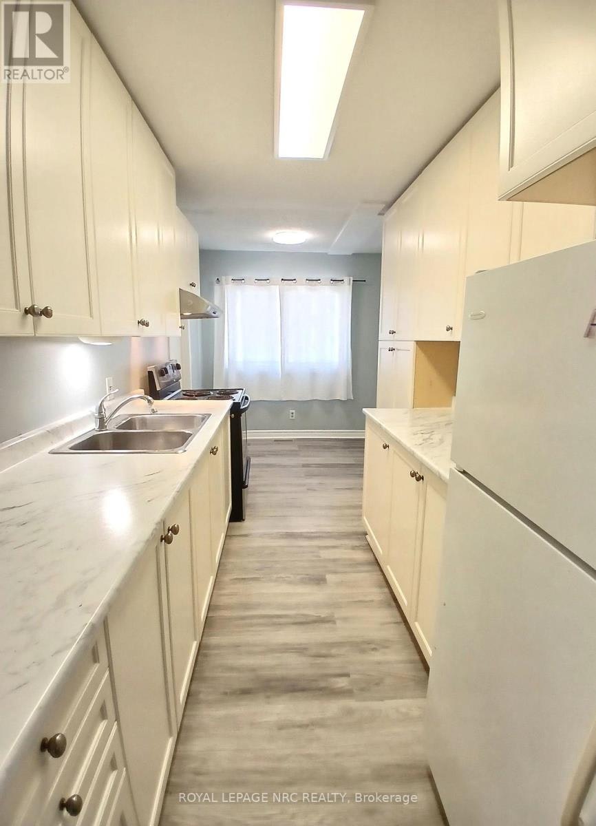 A-5583 Ontario Avenue, Niagara Falls, ON, L2E 3S4 - 7
