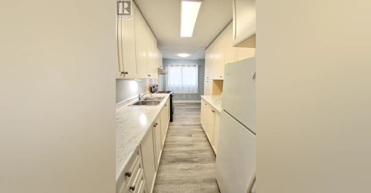 A-5583 Ontario Avenue, Niagara Falls, ON, L2E 3S4 - 7