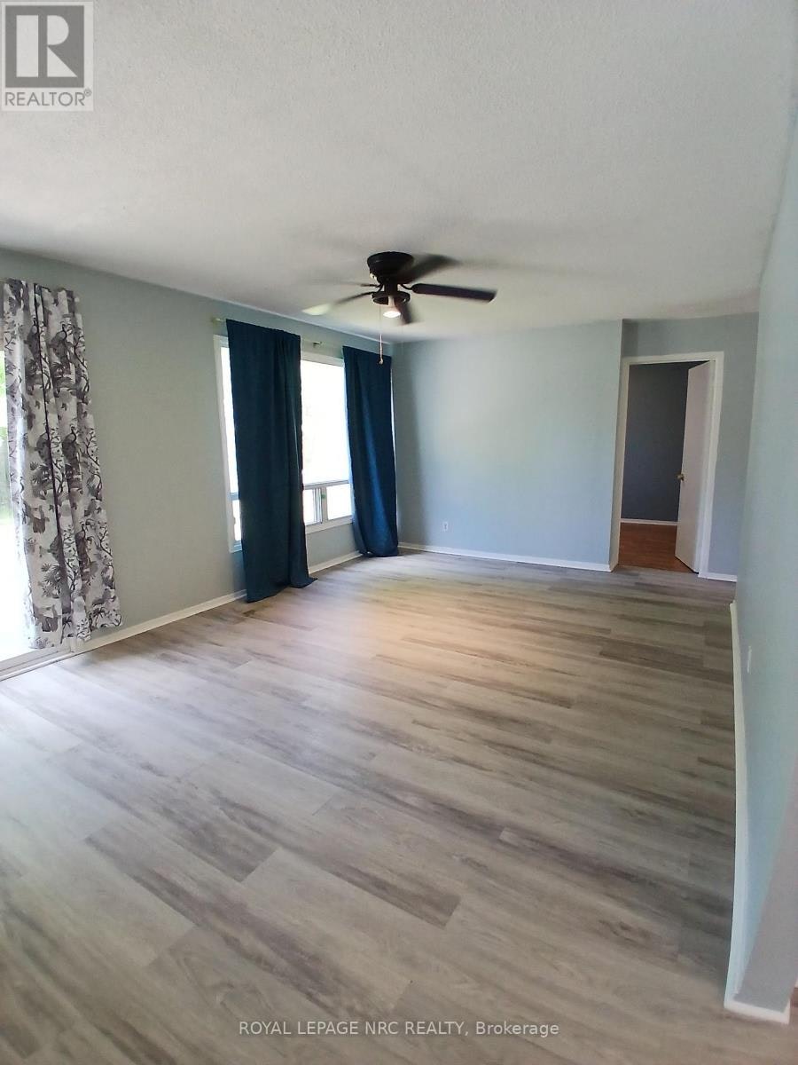 A-5583 Ontario Avenue, Niagara Falls, ON, L2E 3S4 - 11