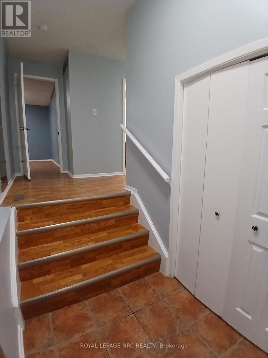 A-5583 Ontario Avenue, Niagara Falls, ON, L2E 3S4 - 3