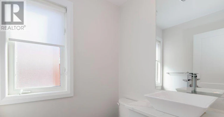 1288A Kilborn Avenue, Ottawa, ON, K1H 6L3 - 15