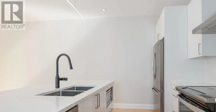 1288A Kilborn Avenue, Ottawa, ON, K1H 6L3 - 14