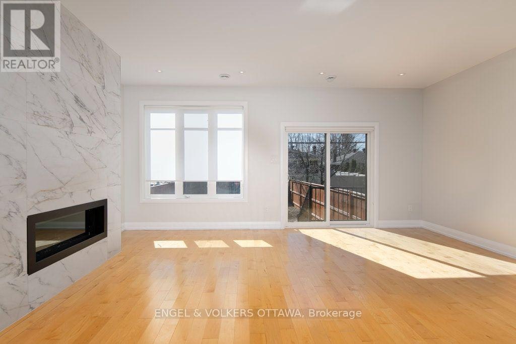 1288A Kilborn Avenue, Ottawa, ON, K1H 6L3 - 7
