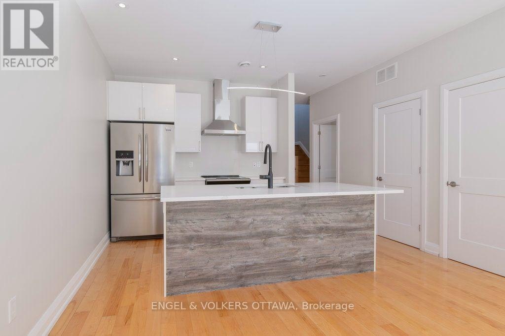 1288A Kilborn Avenue, Ottawa, ON, K1H 6L3 - 12