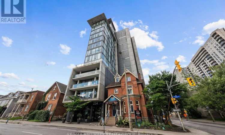 1001-224 Lyon Street Street N