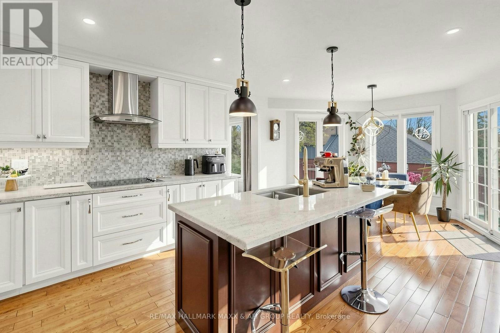 93 Timberline Trail, Aurora, ON, L4G 6A1 - 12