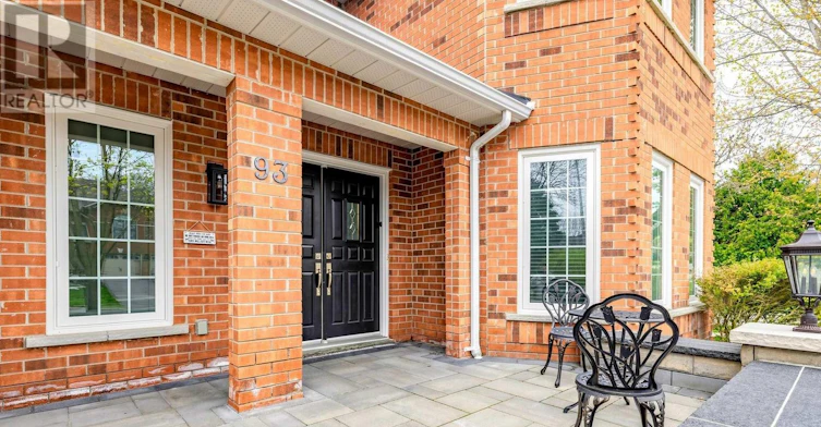 93 Timberline Trail, Aurora, ON, L4G 6A1 - 2