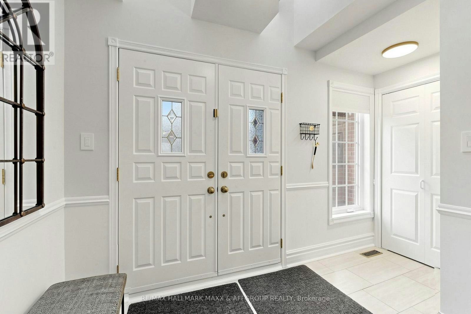 93 Timberline Trail, Aurora, ON, L4G 6A1 - 3