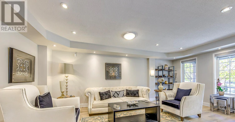 215 Roxton Road, Oakville, ON, L6H 6M9 - 7