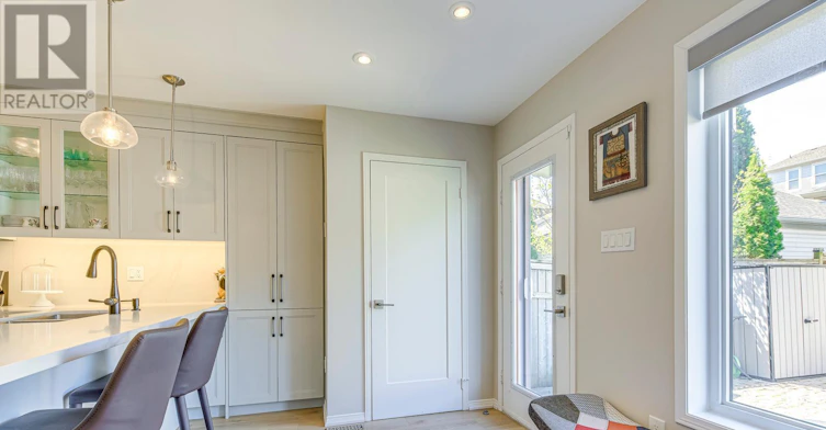 215 Roxton Road, Oakville, ON, L6H 6M9 - 17