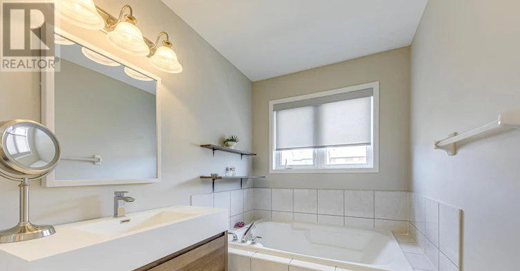 215 Roxton Road, Oakville, ON, L6H 6M9 - 39
