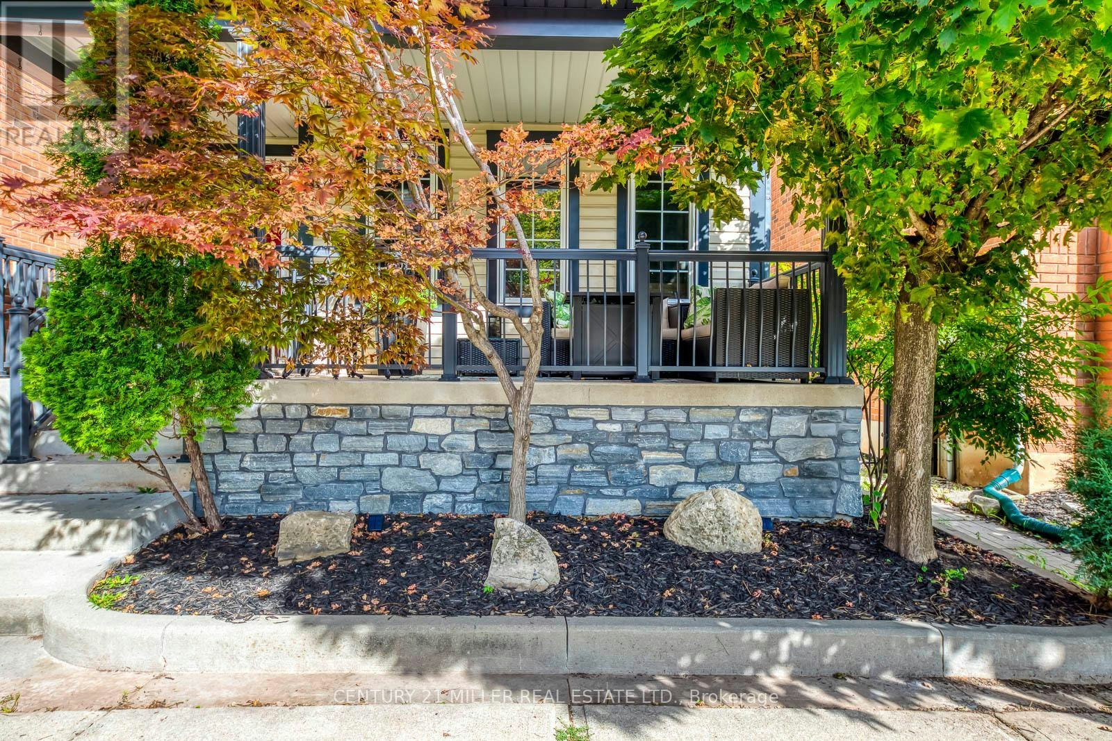 215 Roxton Road, Oakville, ON, L6H 6M9 - 4