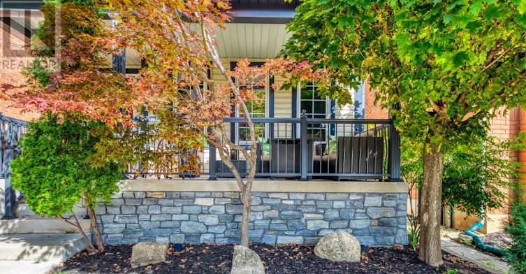215 Roxton Road, Oakville, ON, L6H 6M9 - 4