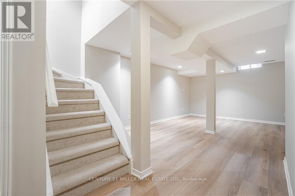 215 Roxton Road, Oakville, ON, L6H 6M9 - 42