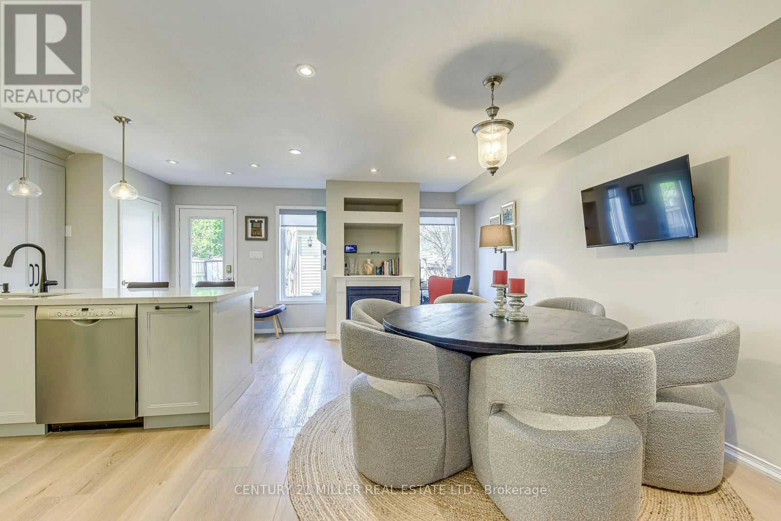 215 Roxton Road, Oakville, ON, L6H 6M9 - 9