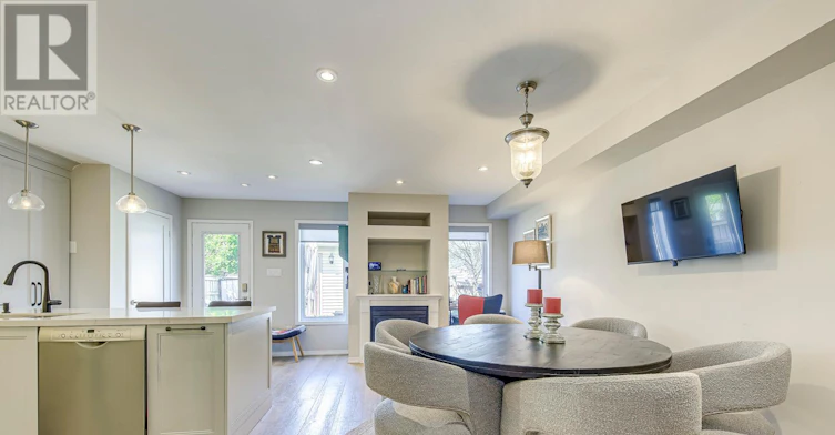 215 Roxton Road, Oakville, ON, L6H 6M9 - 9