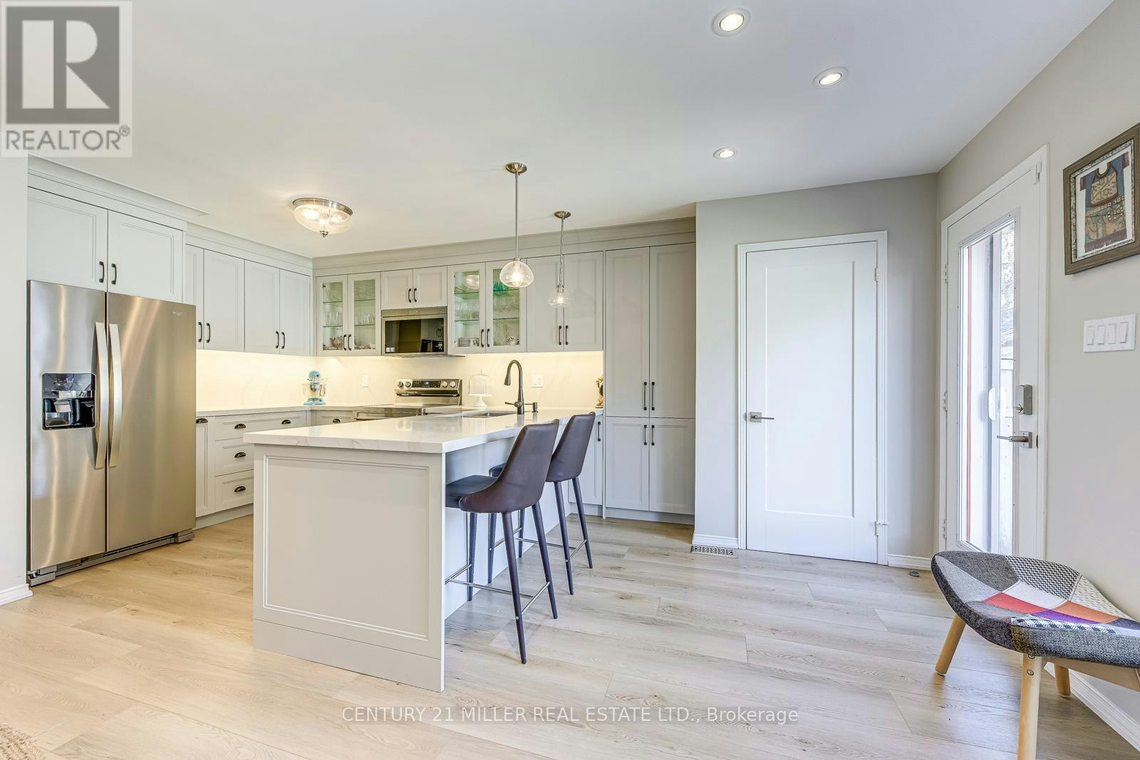 215 Roxton Road, Oakville, ON, L6H 6M9 - 12