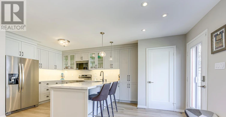 215 Roxton Road, Oakville, ON, L6H 6M9 - 12
