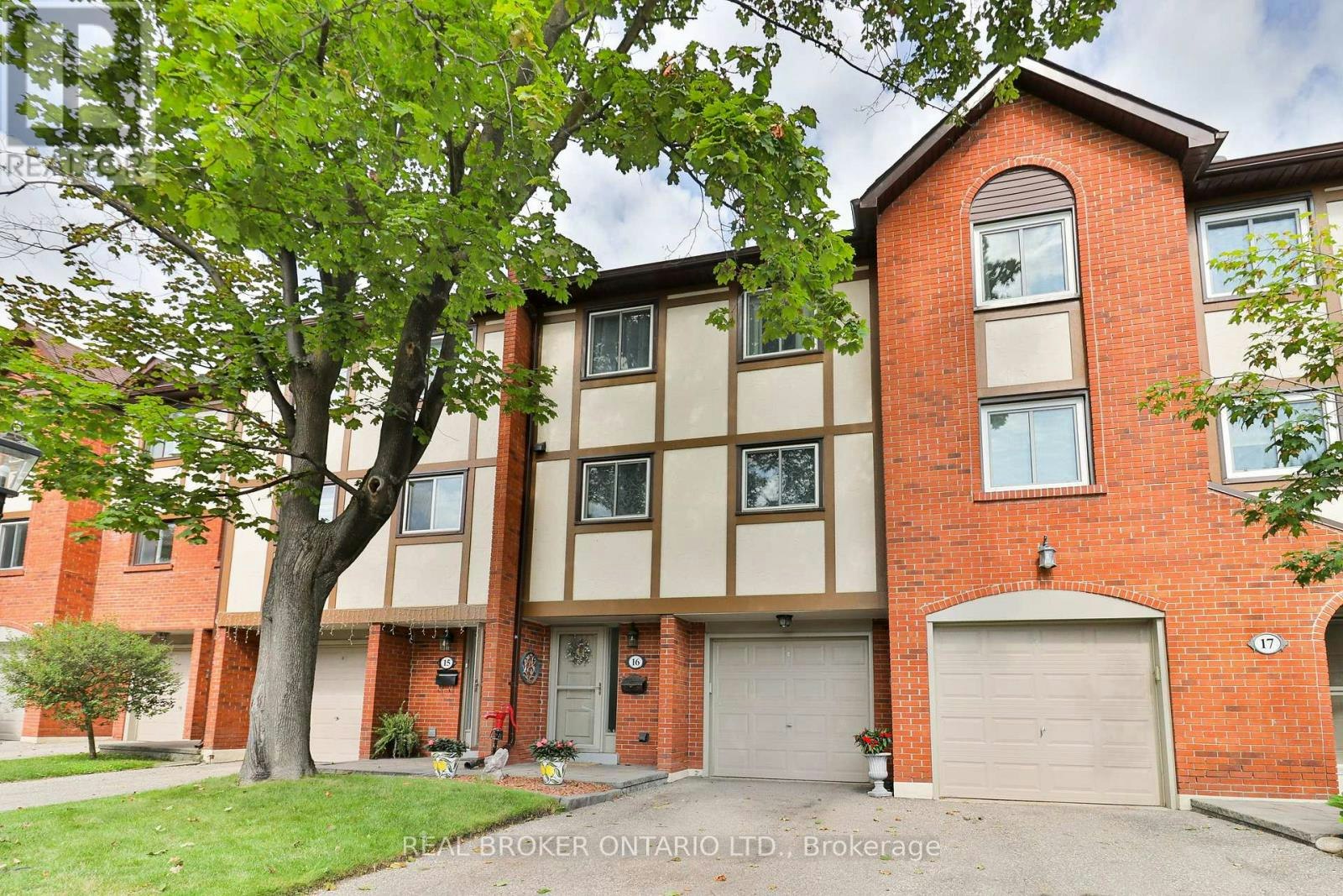 16-1764 Rathburn Road E, Mississauga, ON, L4W 2N8