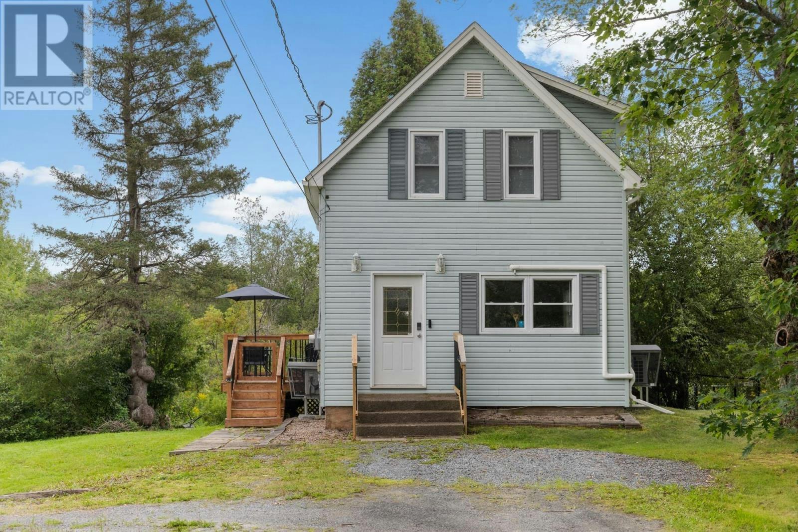 65 Green Road, Lantz, NS, B2S 1S3