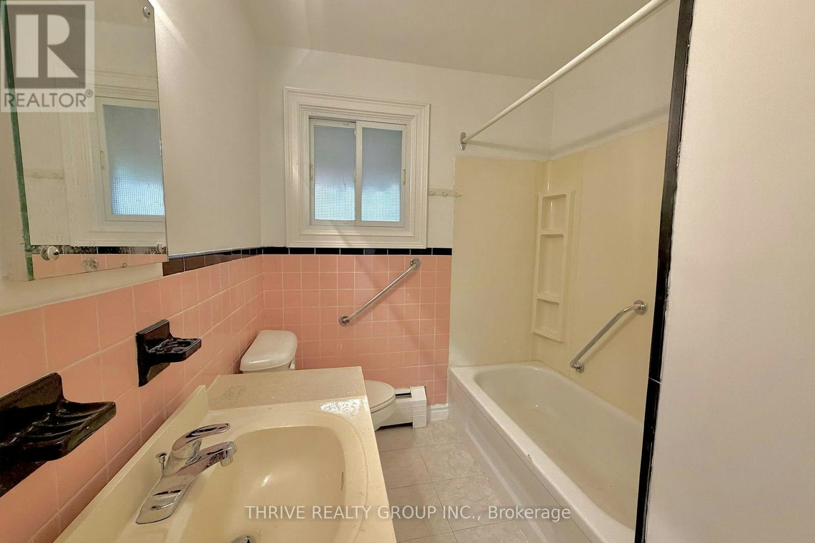 MAIN-1023 Eagle Drive, London, ON, N5Z 3H4 - 17